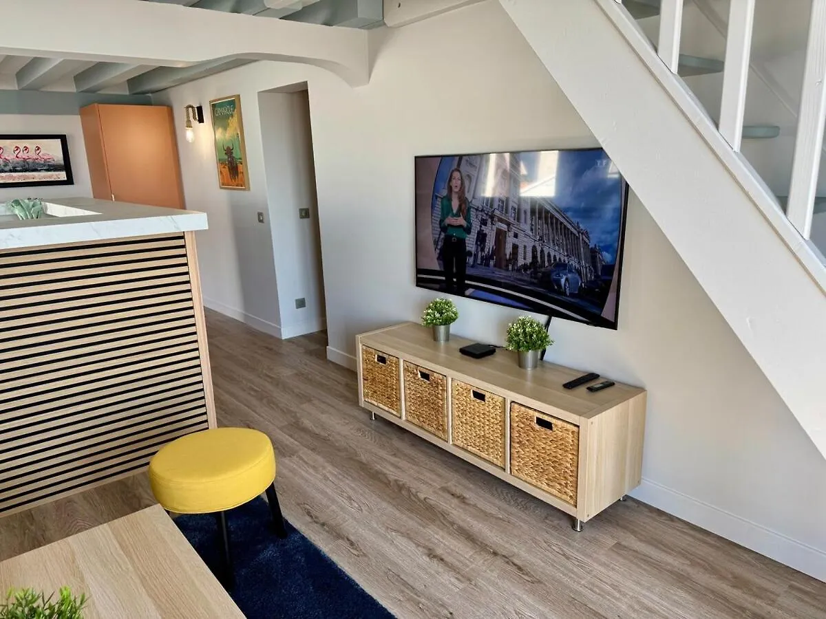 Apartment Vue Mer Climatise - 11 Pers Saintes-Maries-de-la-Mer