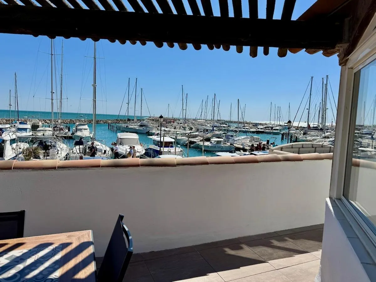 Vue Mer Climatise - 11 Pers Saintes-Maries-de-la-Mer Apartment