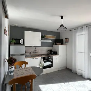 Appartement Appt Calme Ensoleillé Fonctionnel, Les Saintes-Maries-de-la-Mer